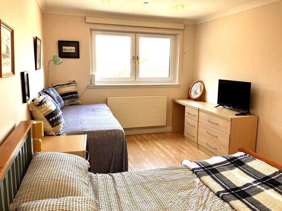 Bright Central Large Cosy Flat St Andrews Esterno foto